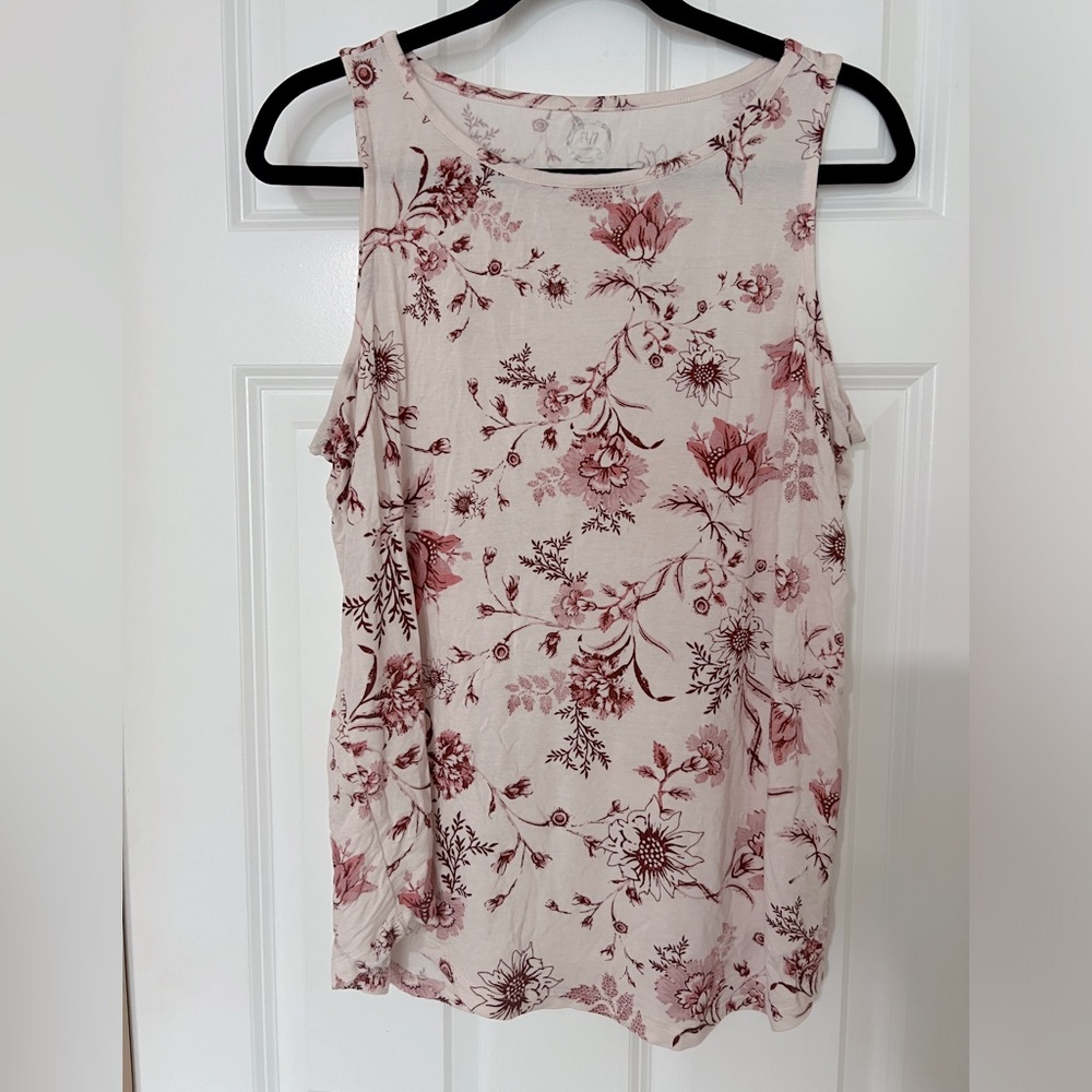 Maurices 24/7 light pink floral tank— like new